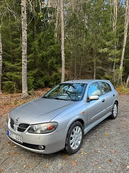 Nissan Almera 2003 photo 2