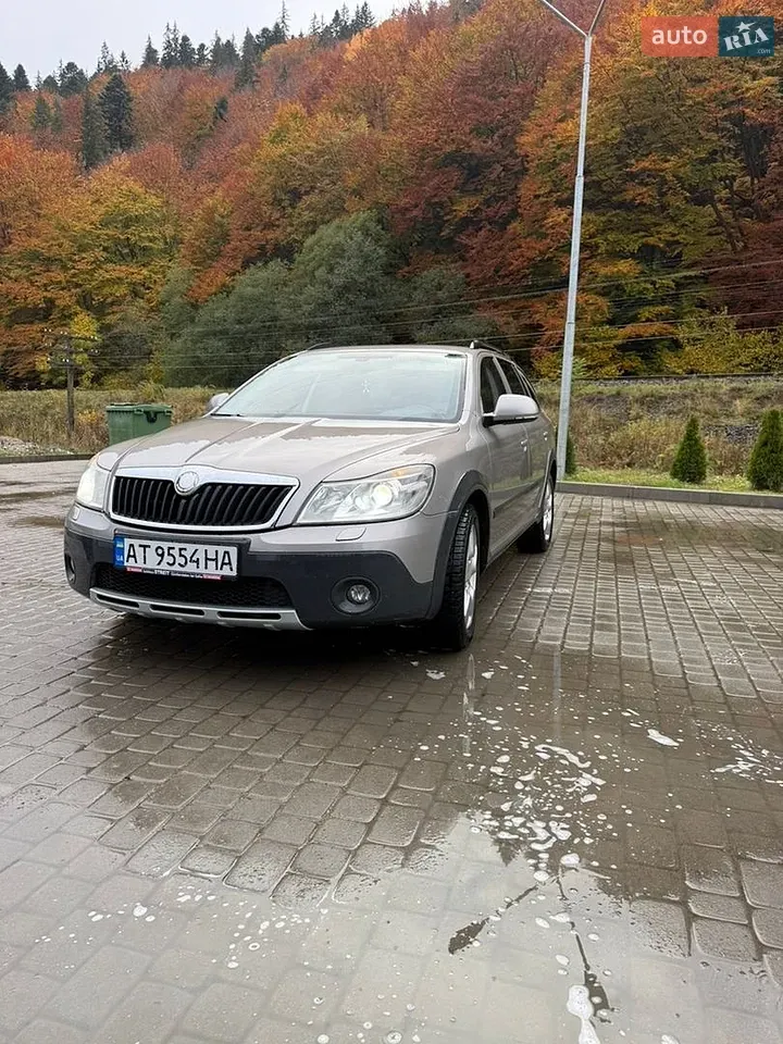 Skoda Octavia Scout 2009 photo 2