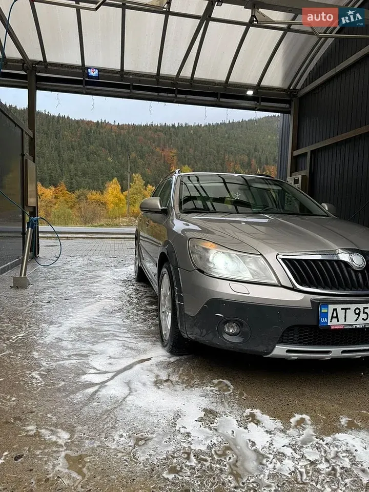Skoda Octavia Scout 2009 photo 4