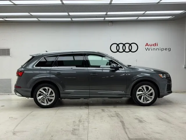 Audi Q7 2021 photo 3