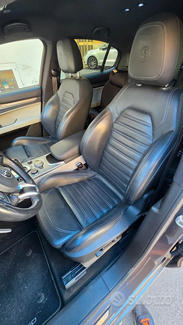 Alfa Romeo Stelvio 2021 photo 4
