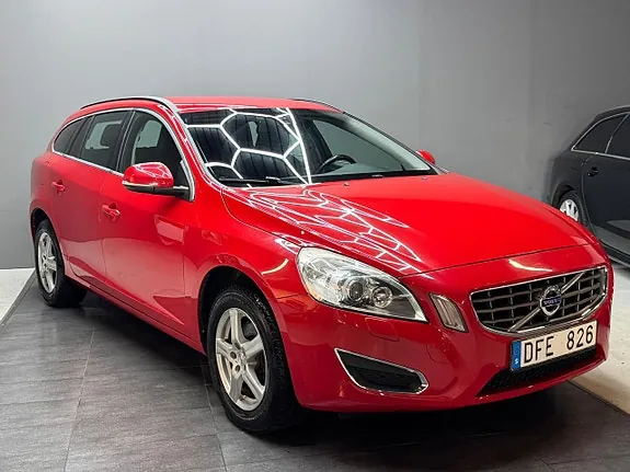 Volvo V60 2012 photo 2