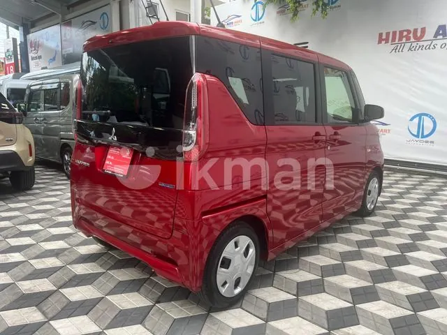 Mitsubishi Ek Space 2024 photo 4