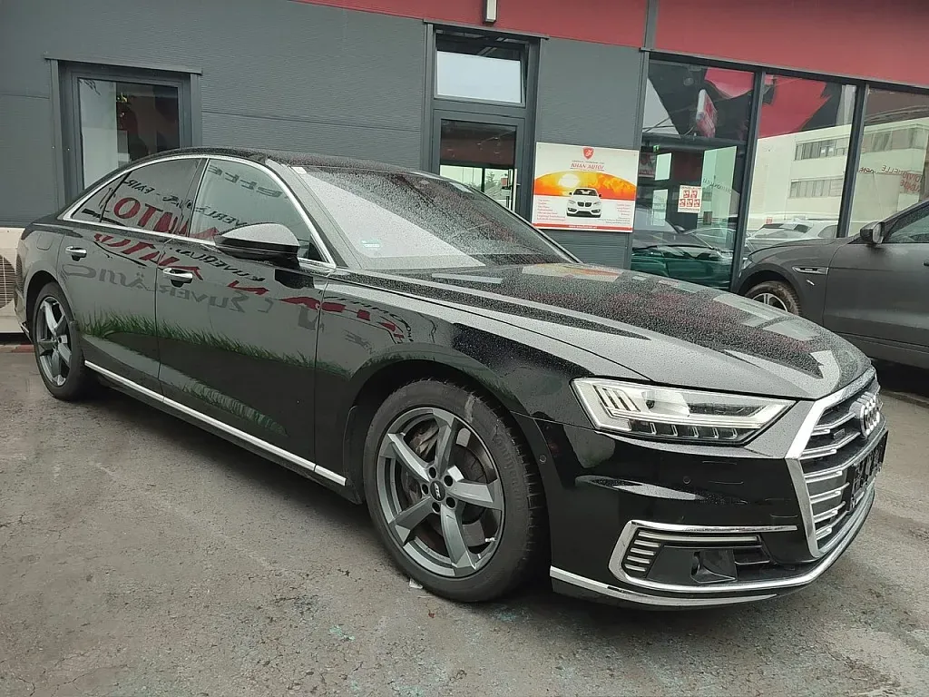 Audi A8 2020 photo 3