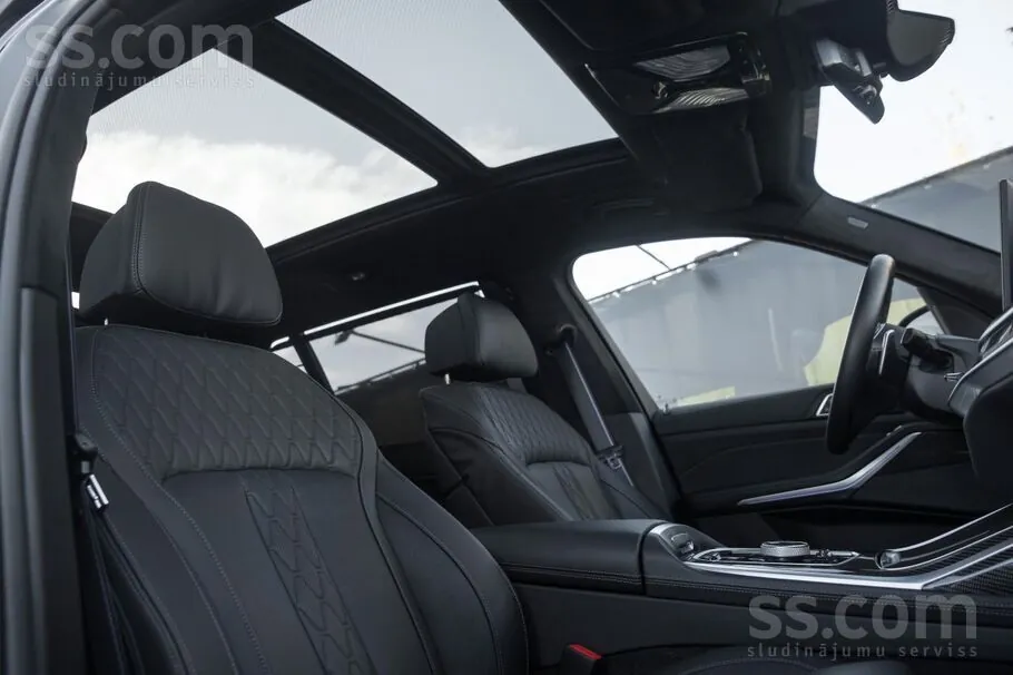 BMW X7 2023 photo 4