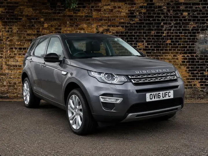 Land Rover Discovery Sport 2016 photo 2