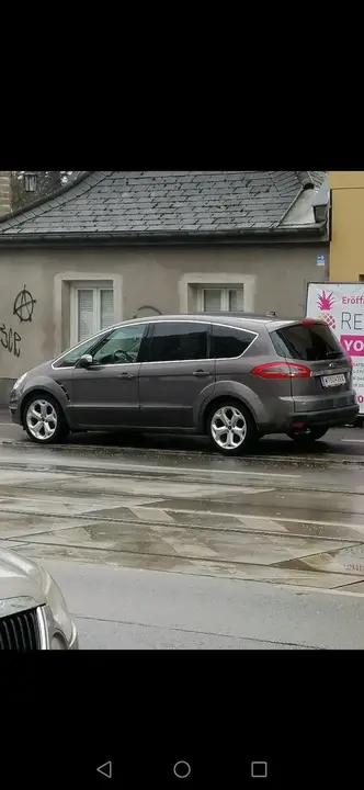 Ford S-Max 2012 photo 3
