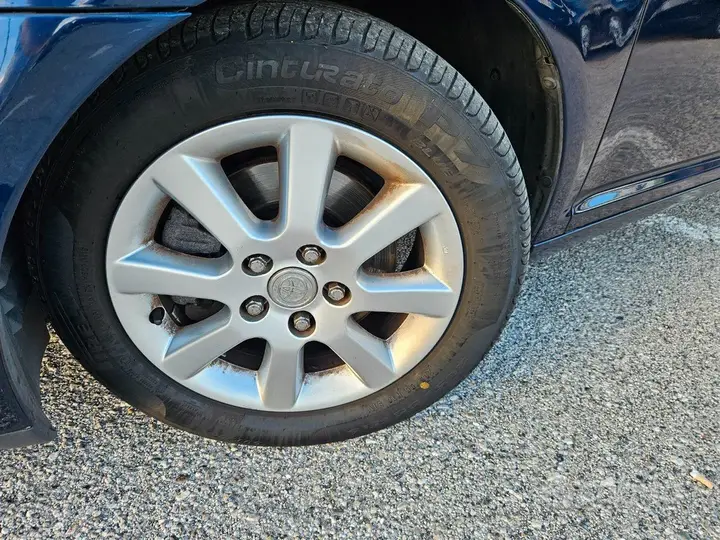 Toyota Avensis 2006 photo 3