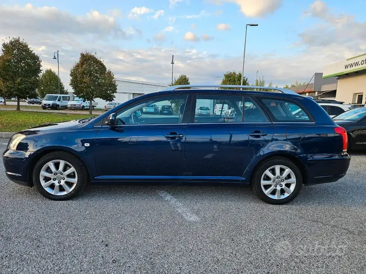 Toyota Avensis 2006 photo 4