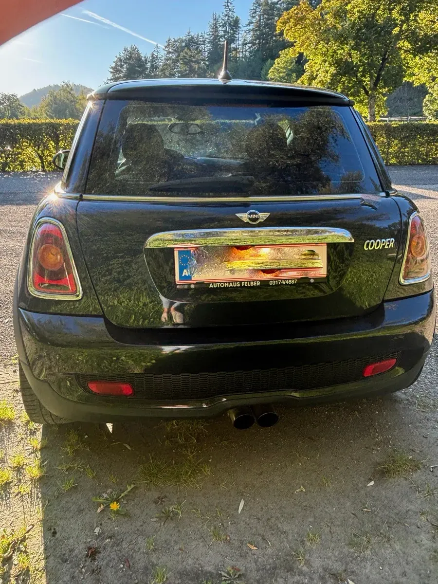 Mini Cooper 2008 photo 2
