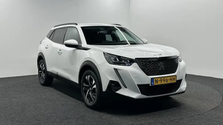 Peugeot 2008 2021 photo 3
