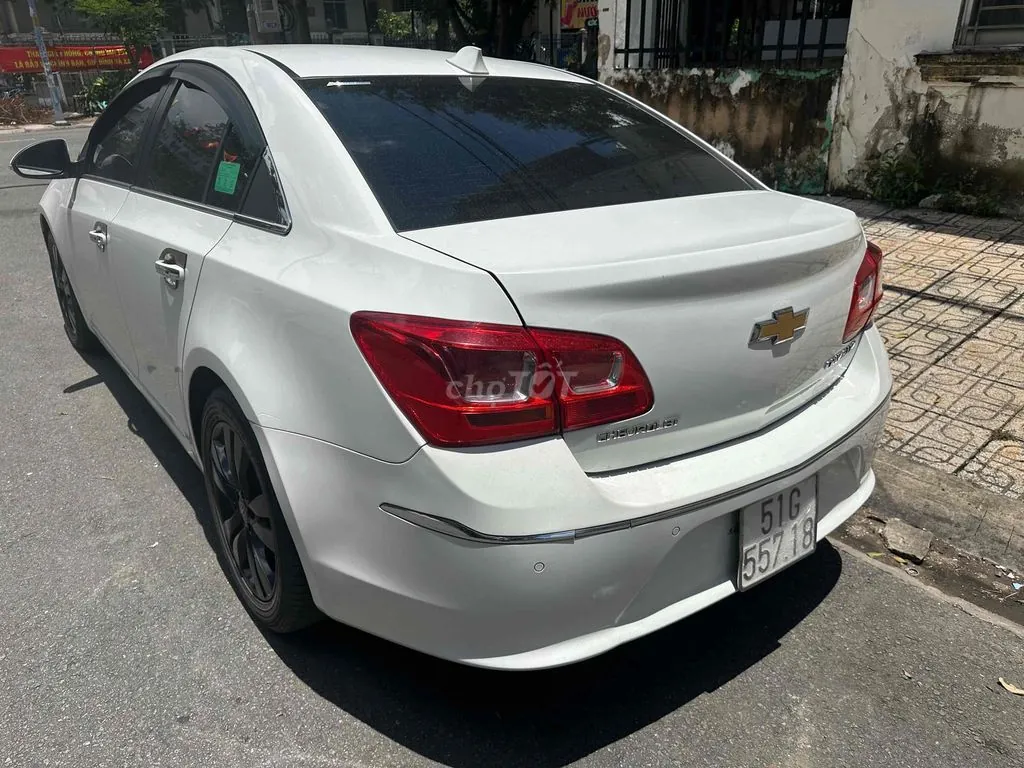 Chevrolet Cruze 2017 photo 2