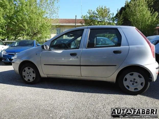 Fiat Punto 2006 photo 3