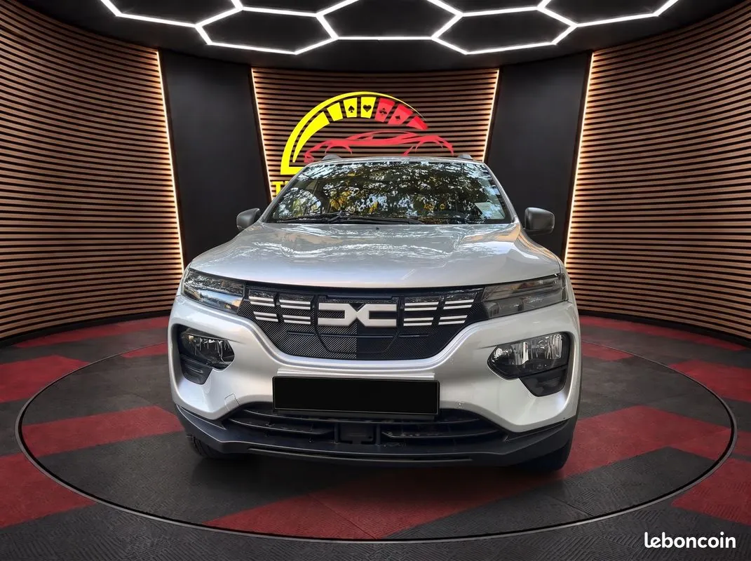 Dacia Spring 2023 photo 2