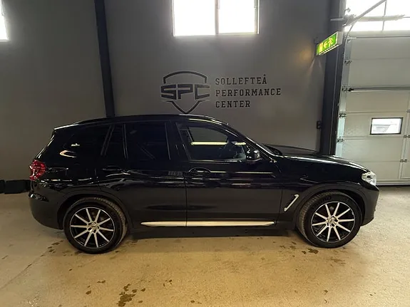 BMW X3 2020 photo 2