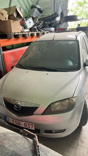 Mazda 2
