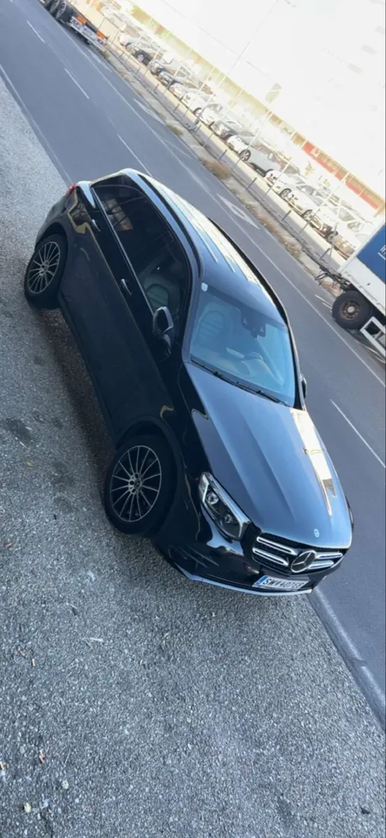 Mercedes-Benz Glc-Class 2018 photo 2