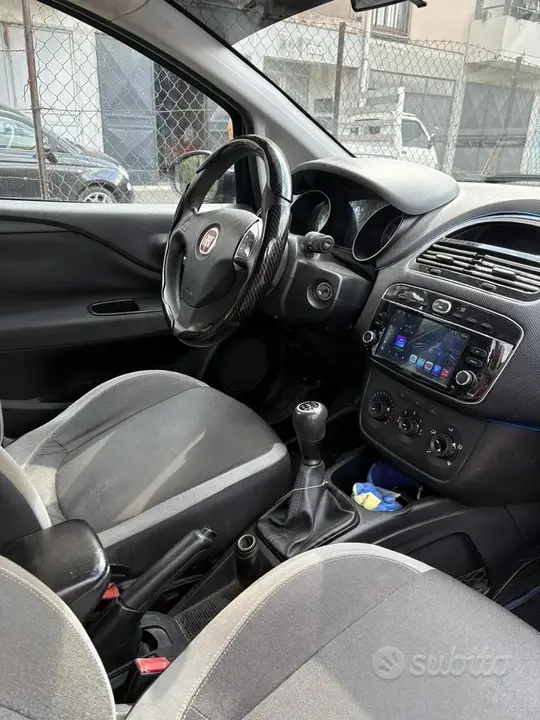 Fiat Punto 2013 photo 5