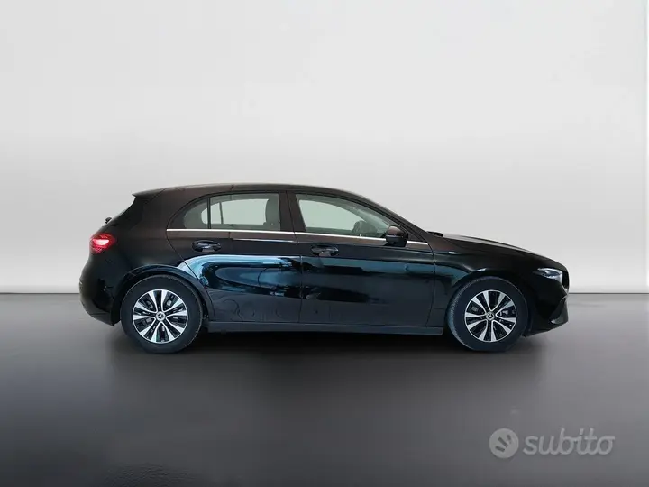 Mercedes-Benz A 2025 photo 4