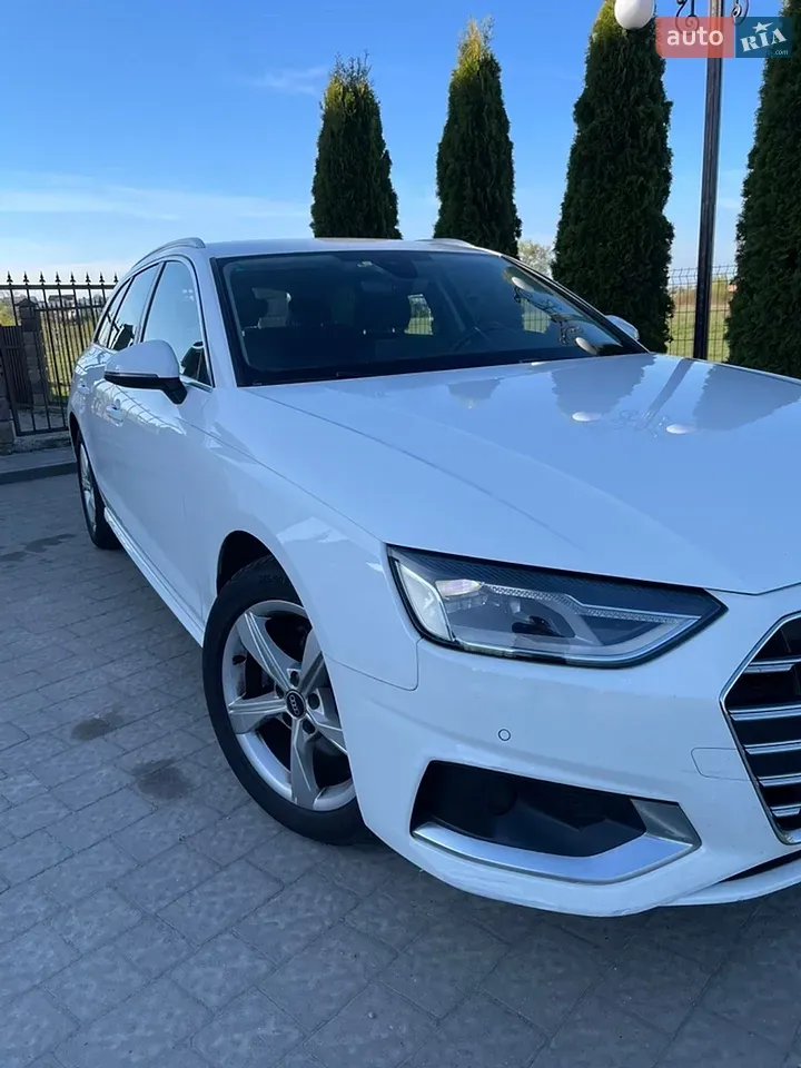 Audi A4 2021 photo 5