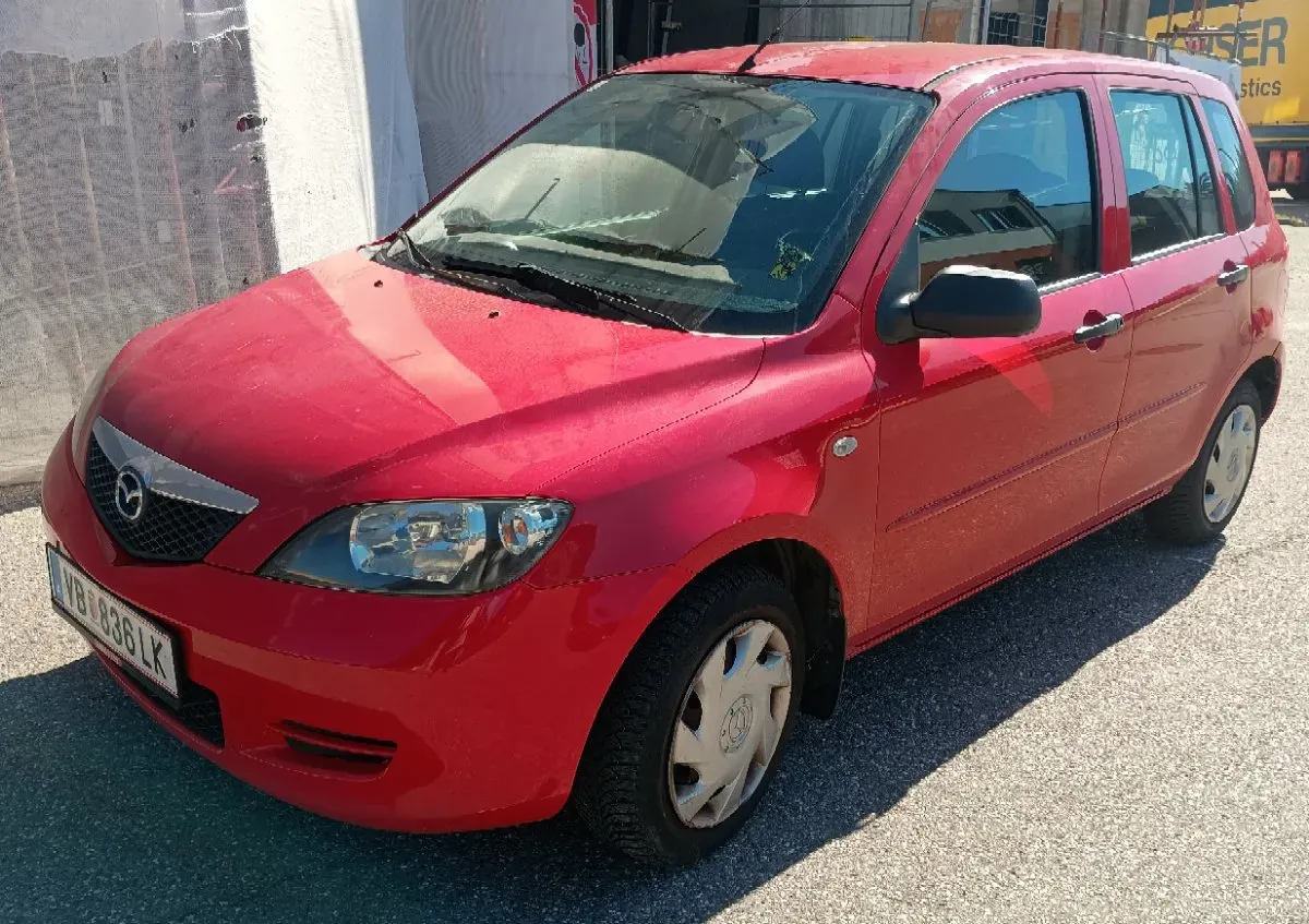 Mazda Mazda2