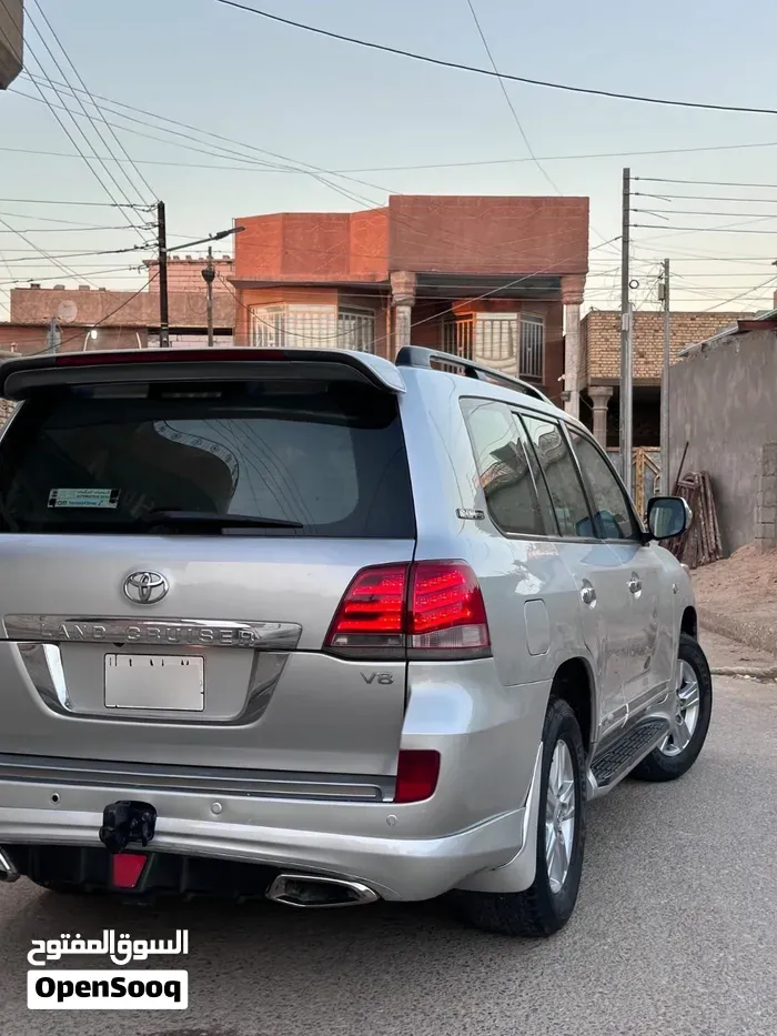 Toyota Land Cruiser 2010 photo 4