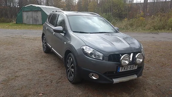 Nissan Qashqai+2 2012 photo 2