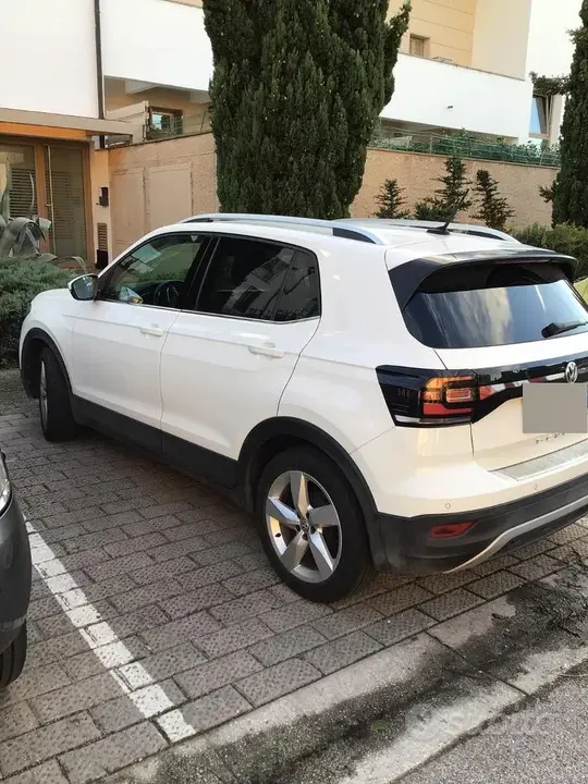 Volkswagen T-Cross 2020 photo 2