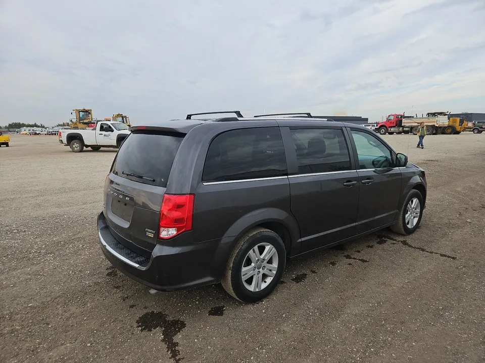 Dodge Grand Caravan 2019 photo 4