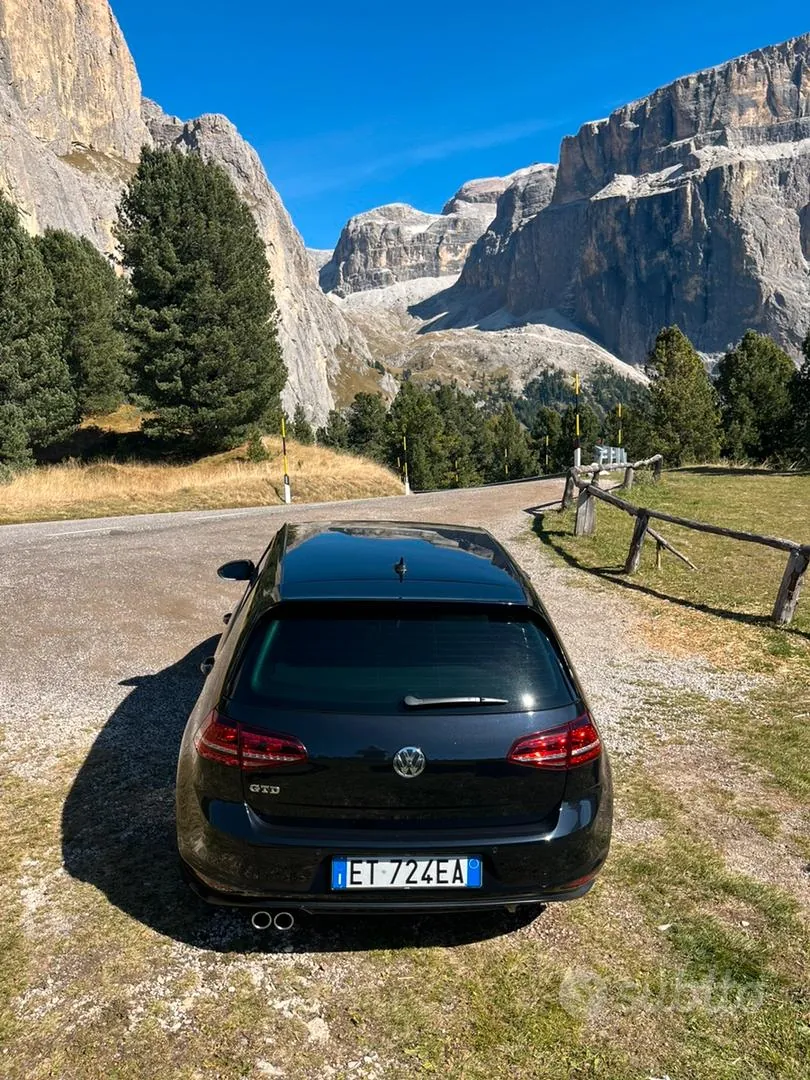 Volkswagen Golf 2013 photo 4