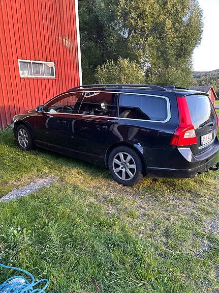 Volvo V70 2011 photo 4