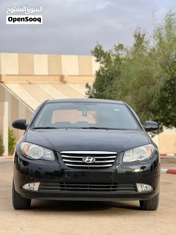 Hyundai Avante 2010 photo 3
