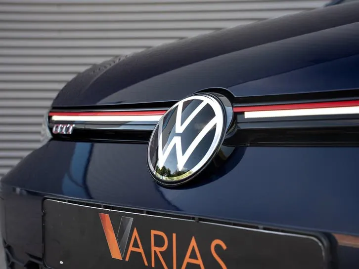 Volkswagen Golf 2022 photo 3