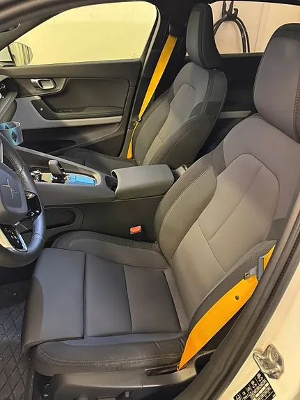 Polestar 2 2021 photo 3