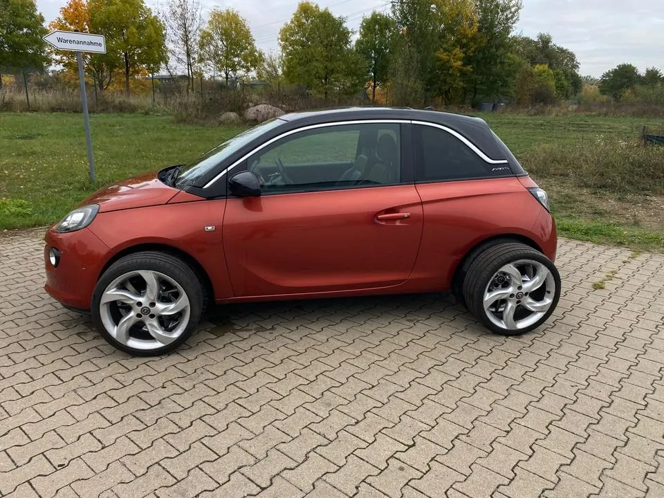 Opel Adam Slam
