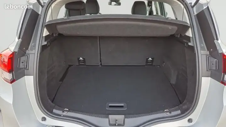 Renault Scenic 2016 photo 5