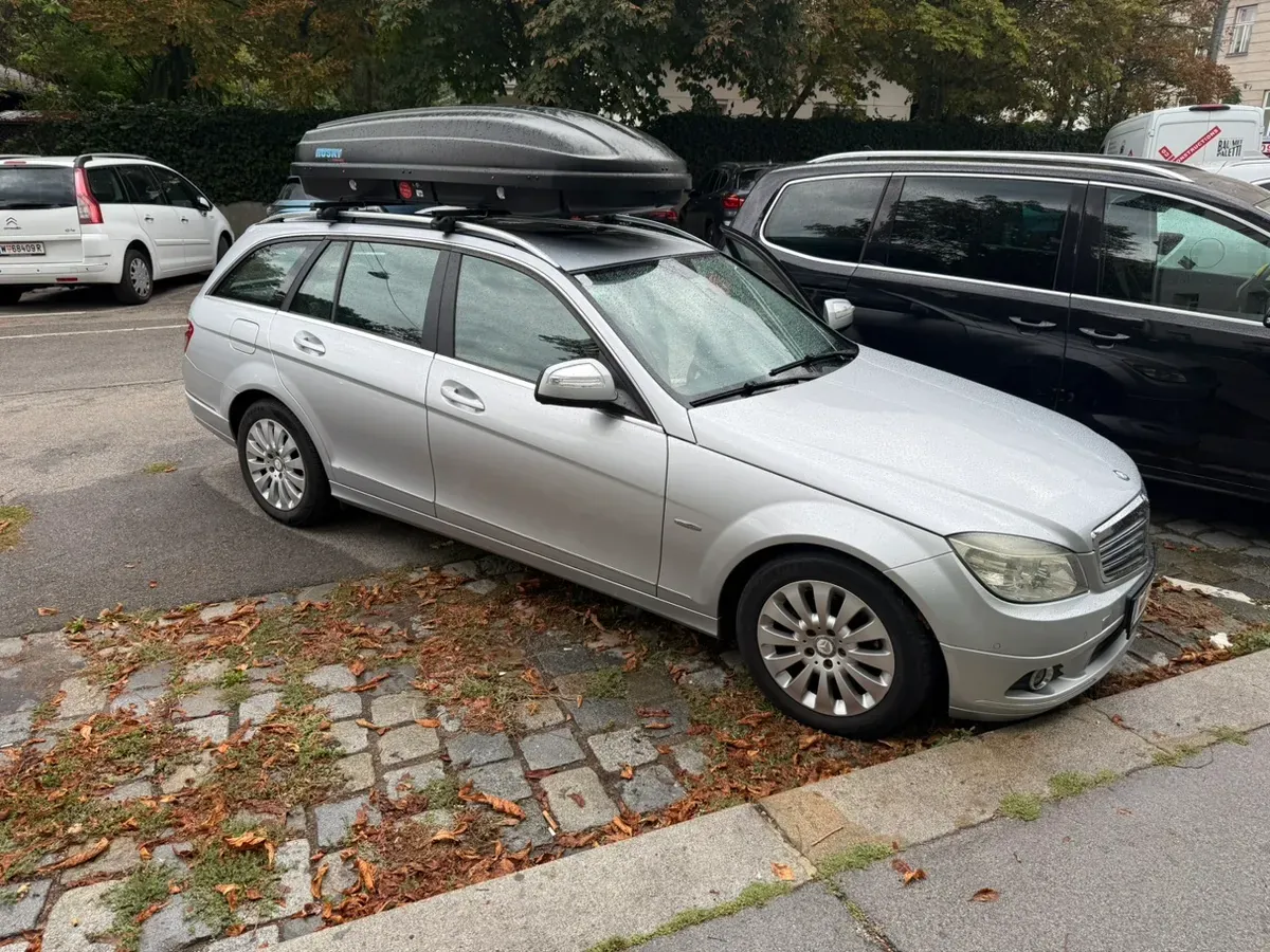 Mercedes-Benz C-Class 2008 photo 3