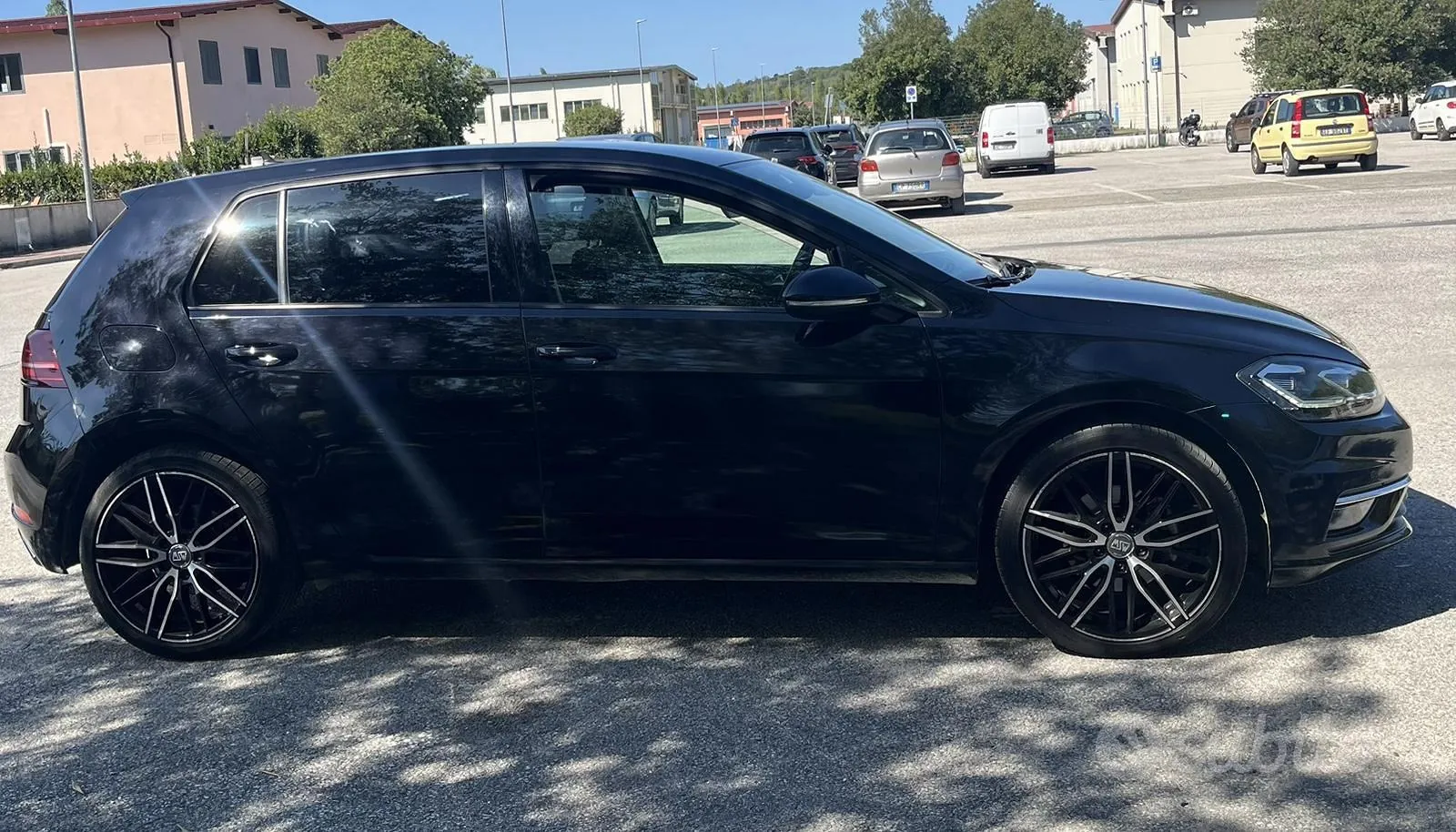 Volkswagen Golf 2020 photo 3