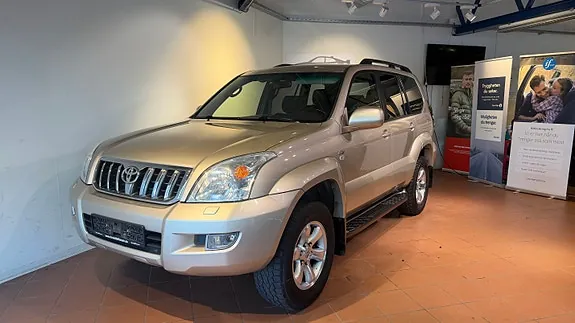 Toyota Land Cruiser 2006 photo 2