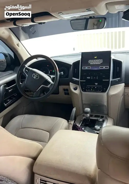 Toyota Land Cruiser Gxr 2018 photo 3