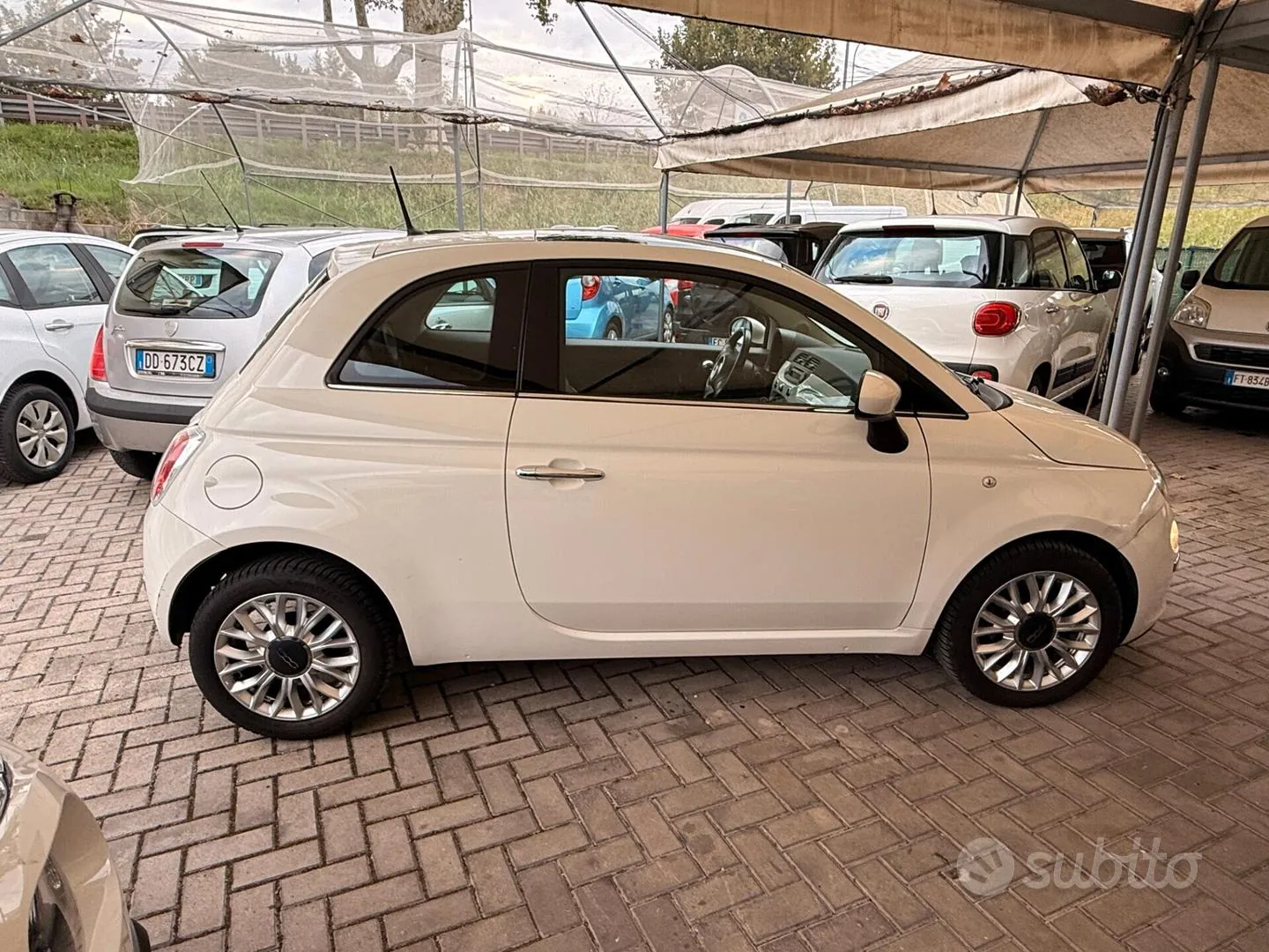 Fiat 500 2015 photo 2