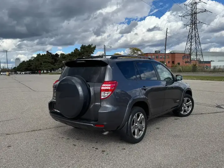 Toyota Rav4 2009 photo 5