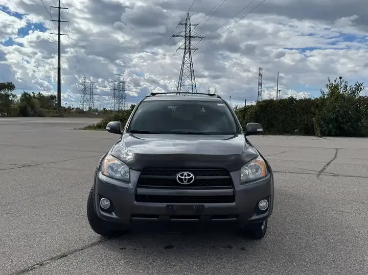 Toyota Rav4 2009 photo 3