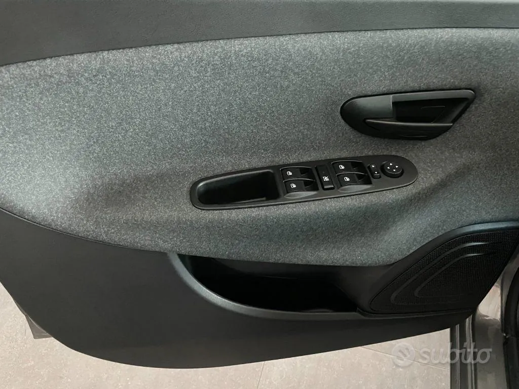 Lancia Ypsilon 2022 photo 5