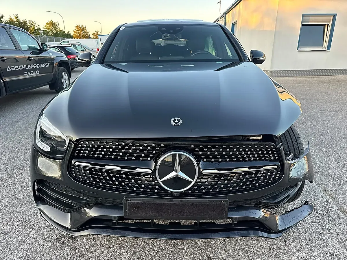 Mercedes-Benz Glc-Class 2021 photo 2