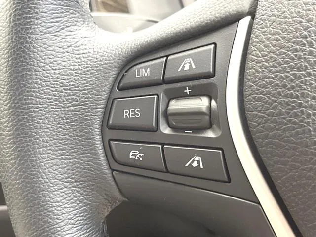 BMW 1 Series Hatchback 2019 photo 5