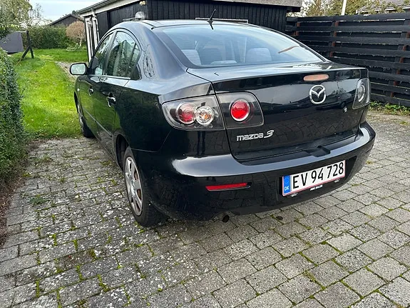 Mazda 3 2008 photo 3