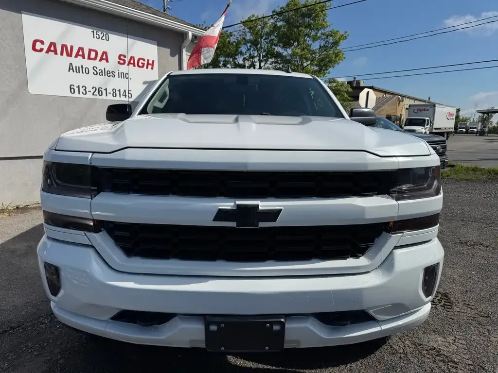 Chevrolet Silverado 1500 2018 photo 2