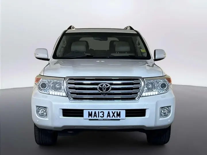 Toyota Land Cruiser 2013 photo 5
