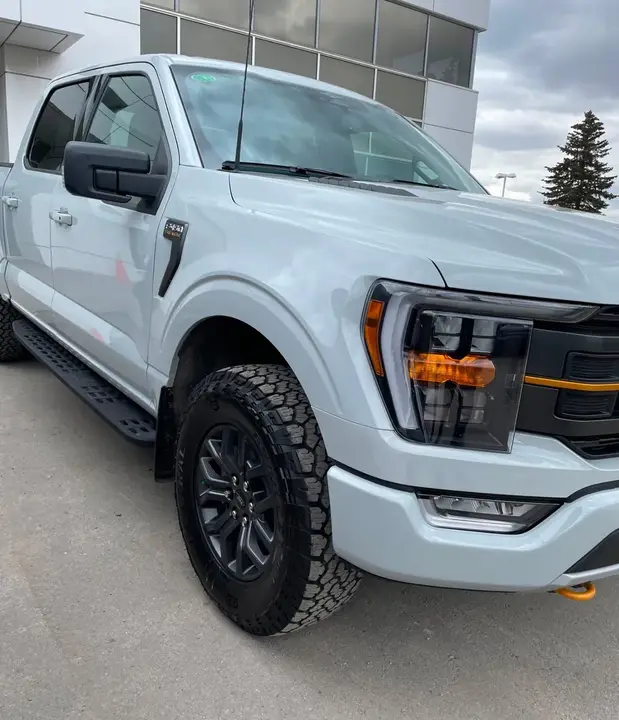 Ford F-150 2023 photo 2